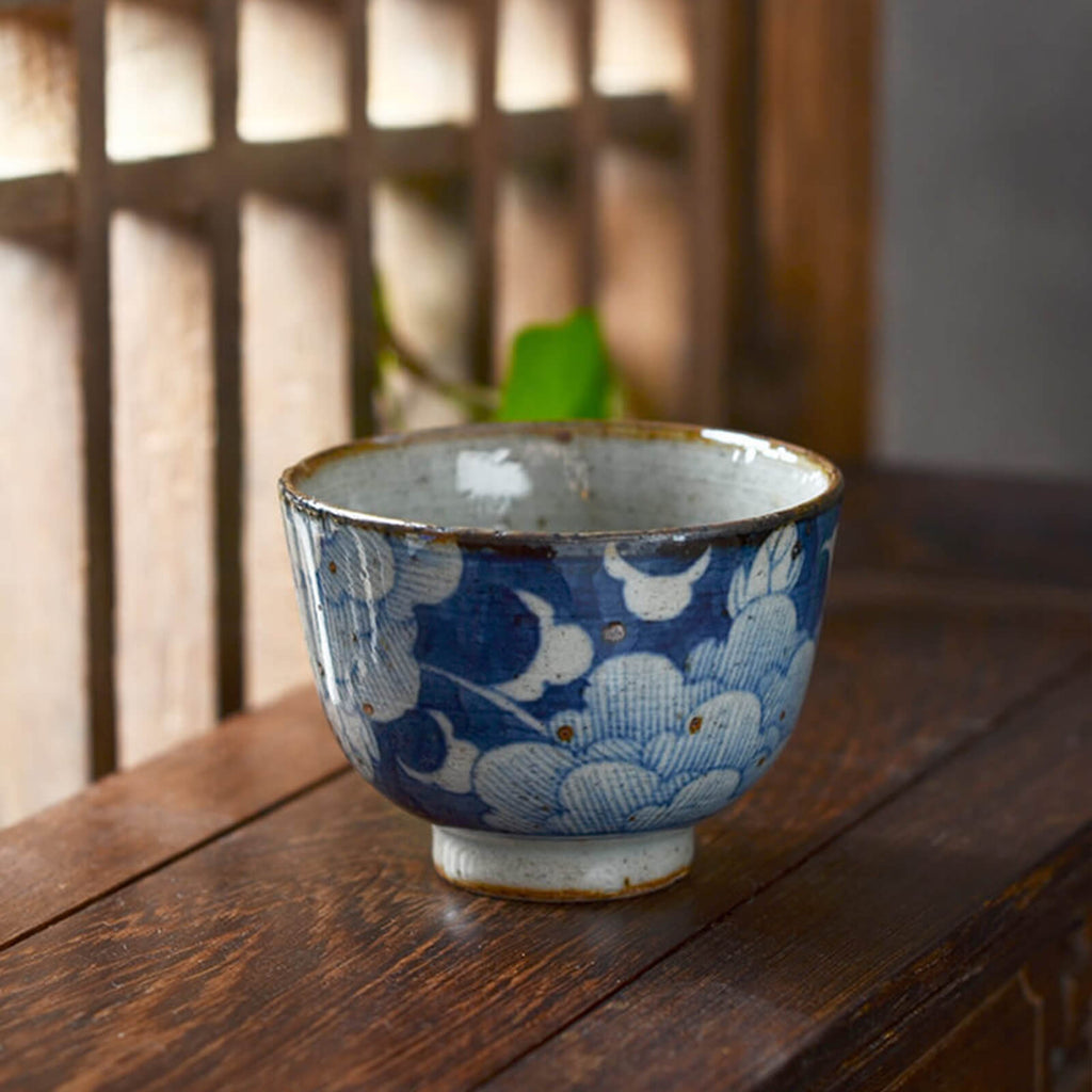 Japanese Vintage Blue and White Ceramic Teacup_3