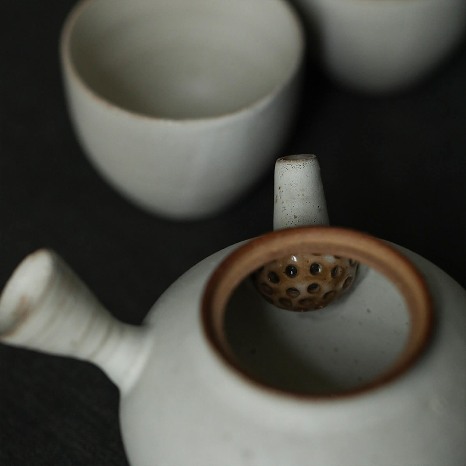 Japanese style simple wabi-sabi sidehandle Teapot_2