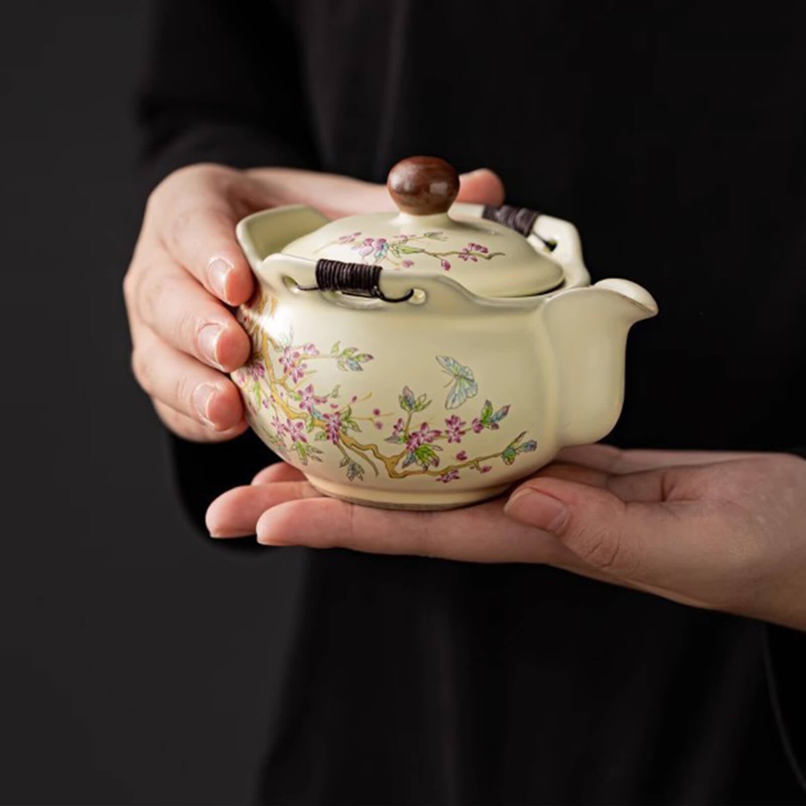 Hand Painted Japanese Tea Set – High-End Floral Teapot Set
